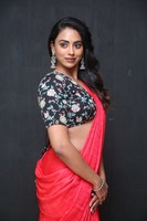 Kamakshi Bhaskarla Photo Stills